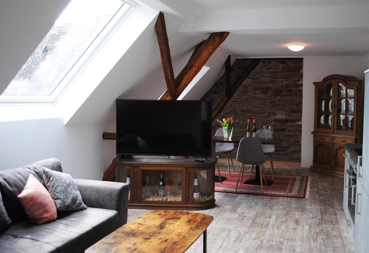 Moselena Apartment Reil Luaran gambar